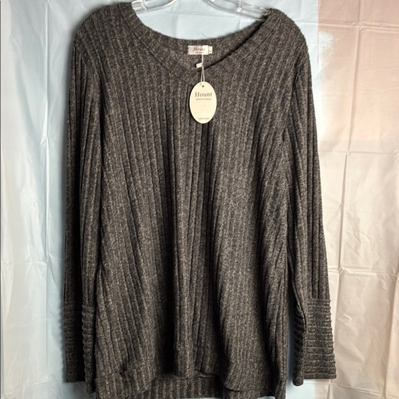 Hount Sweaters - Gray V-Neck Cable Knit Sweater Relaxed Fit